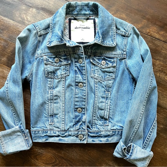 Abercrombie Classic Crop Jean Jacket, Adult XS and Kids XL - Picture 2 of 8